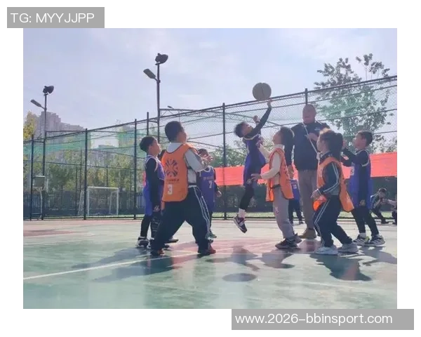 弗拉格分享与兄长共聚时光感受篮球带来的快乐与团结 弗拉格分享与兄长共聚时光感受篮球带来的快乐与团结