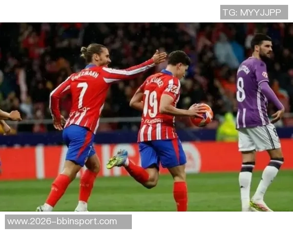 西蒙尼与阿尔瓦雷斯携手共进信任无间共同追逐冠军梦想